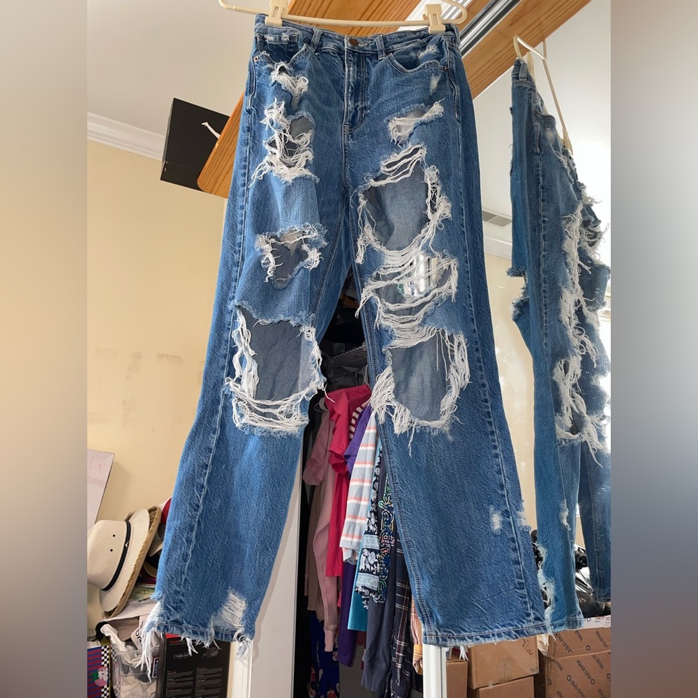 Ripped American Eagle Denim Jeans